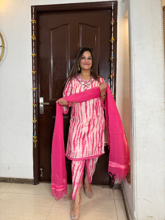 'AVNI' Hot Pink Suit With Tulip Pants