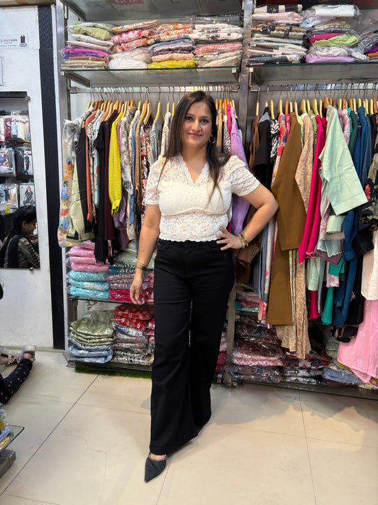 'BREEZE' Women Lacy Top