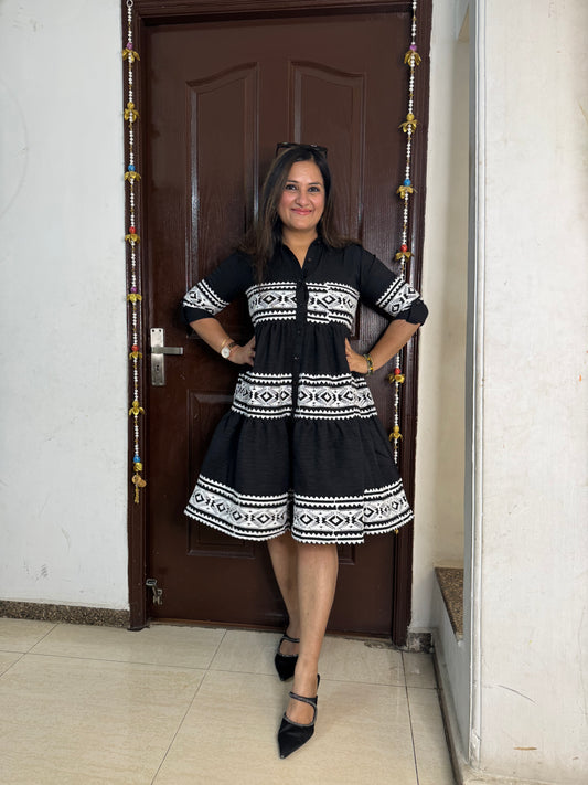 'BREEZE' Black Embroidered Cotton Dress