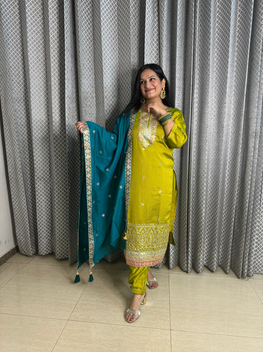 Pure Dola Silk Suit With Contrast Dupatta - SJ Fashions