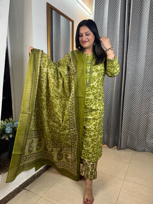 Cotton kurta set showing stylish fit and modern ethnic design for women