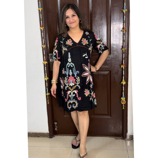 'MARIGOLD' Black Embroidered Cotton Tunic