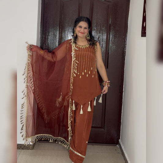 'SEVAKI' - Farshi Salwar Suit