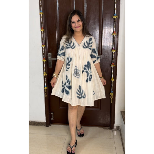 'MARIGOLD' White Embroidered Cotton Tunic