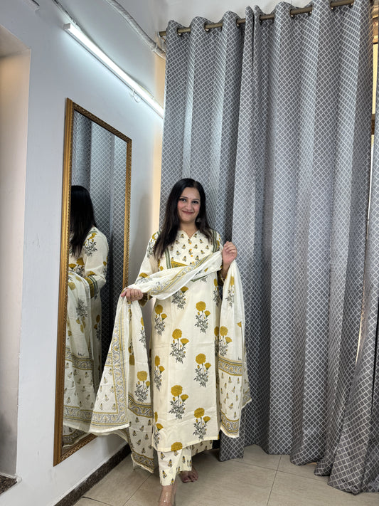 three piece set with dupatta stylish ethnic outfit