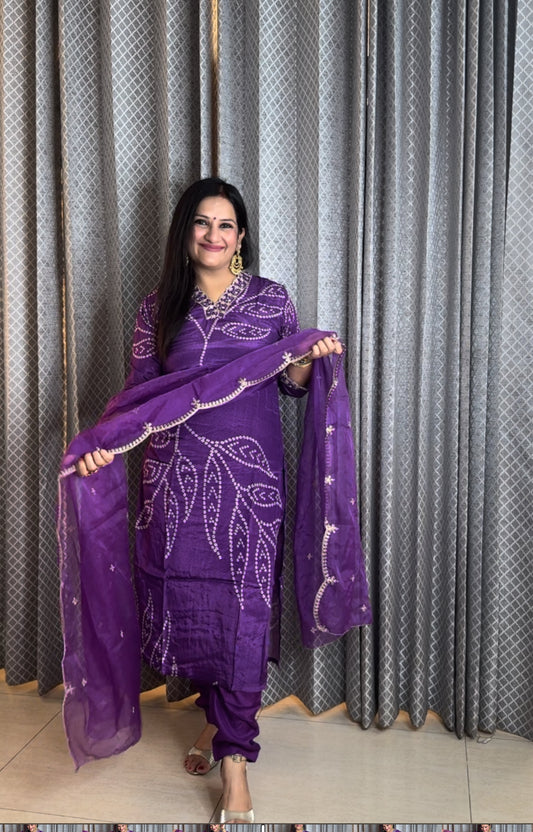 Purple Bandhani Suit With Organza Dupatta