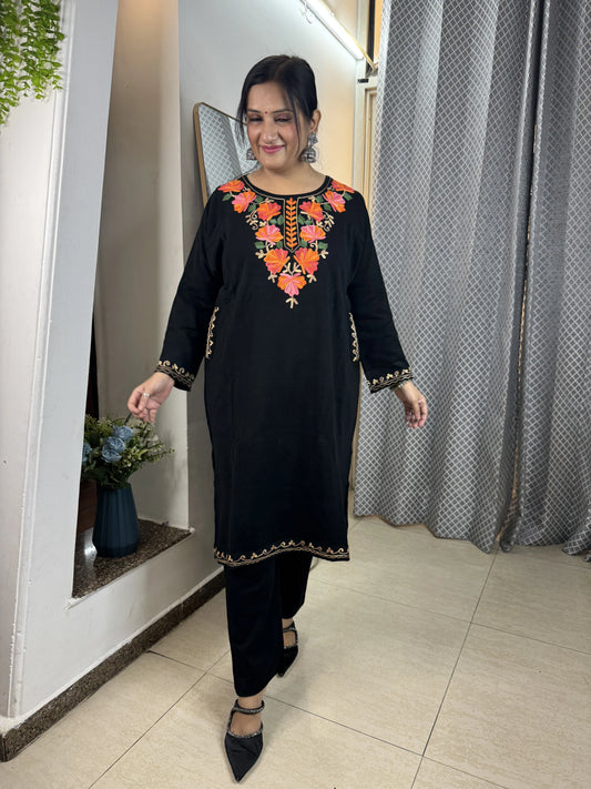 'KASHIRA' Phiran Coord Set