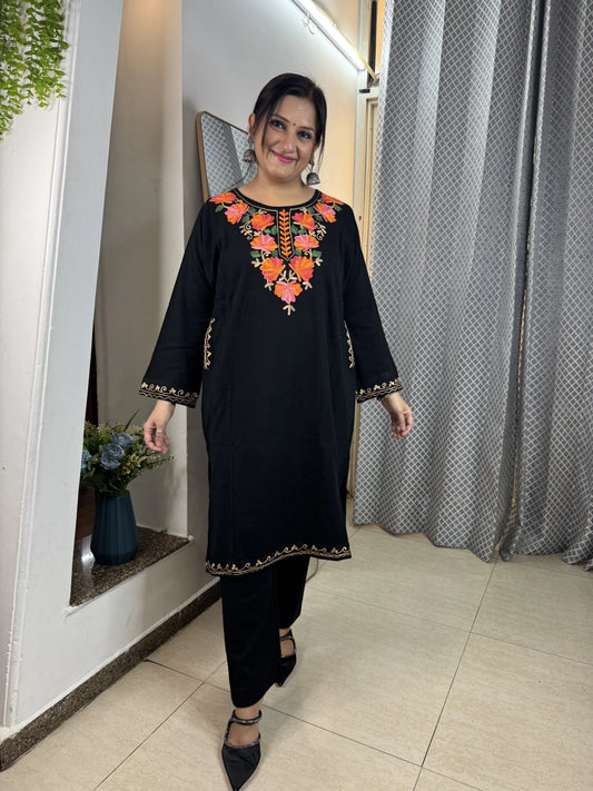 'KASHIRA' Phiran Coord Set