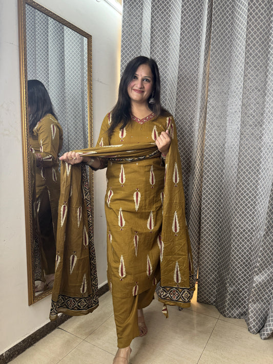 'OJASWI' Mustard Three Pc Set