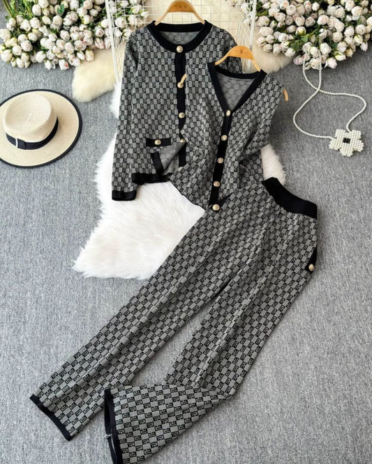 'TRICOTINE' Black Knitted Coord With Waist Coat